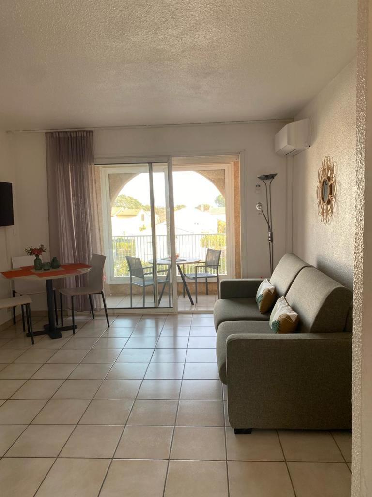 Studio 4 Personnes Bord De Mer Avec Piscine Wifi Cervione Exterior foto