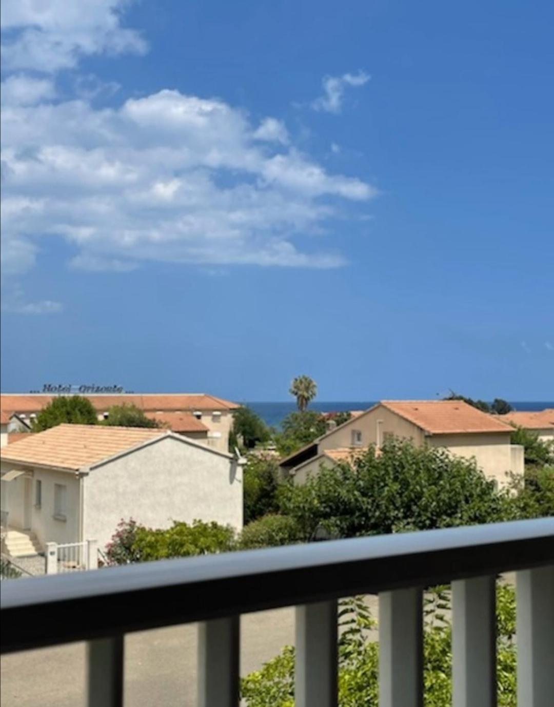 Studio 4 Personnes Bord De Mer Avec Piscine Wifi Cervione Exterior foto